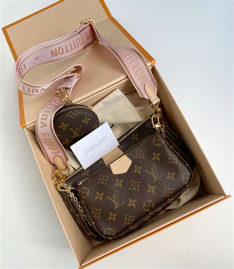 louis vuitton pchette|louis vuitton pochette monogram.